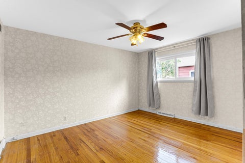 Tiny photo for 9123 Lamon Avenue N #D, Skokie, IL 60077 (MLS # 12743203)