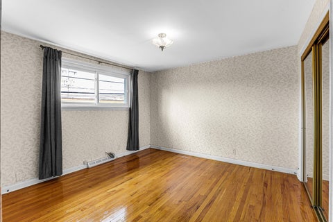 Tiny photo for 9123 Lamon Avenue N #D, Skokie, IL 60077 (MLS # 12743203)