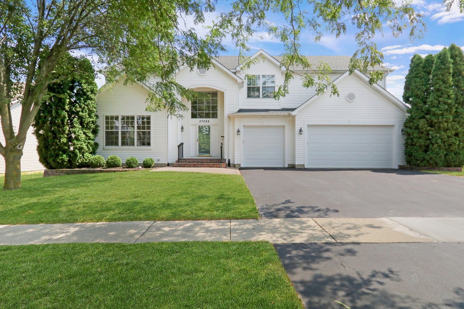 37089 N Bonnie Brae Road