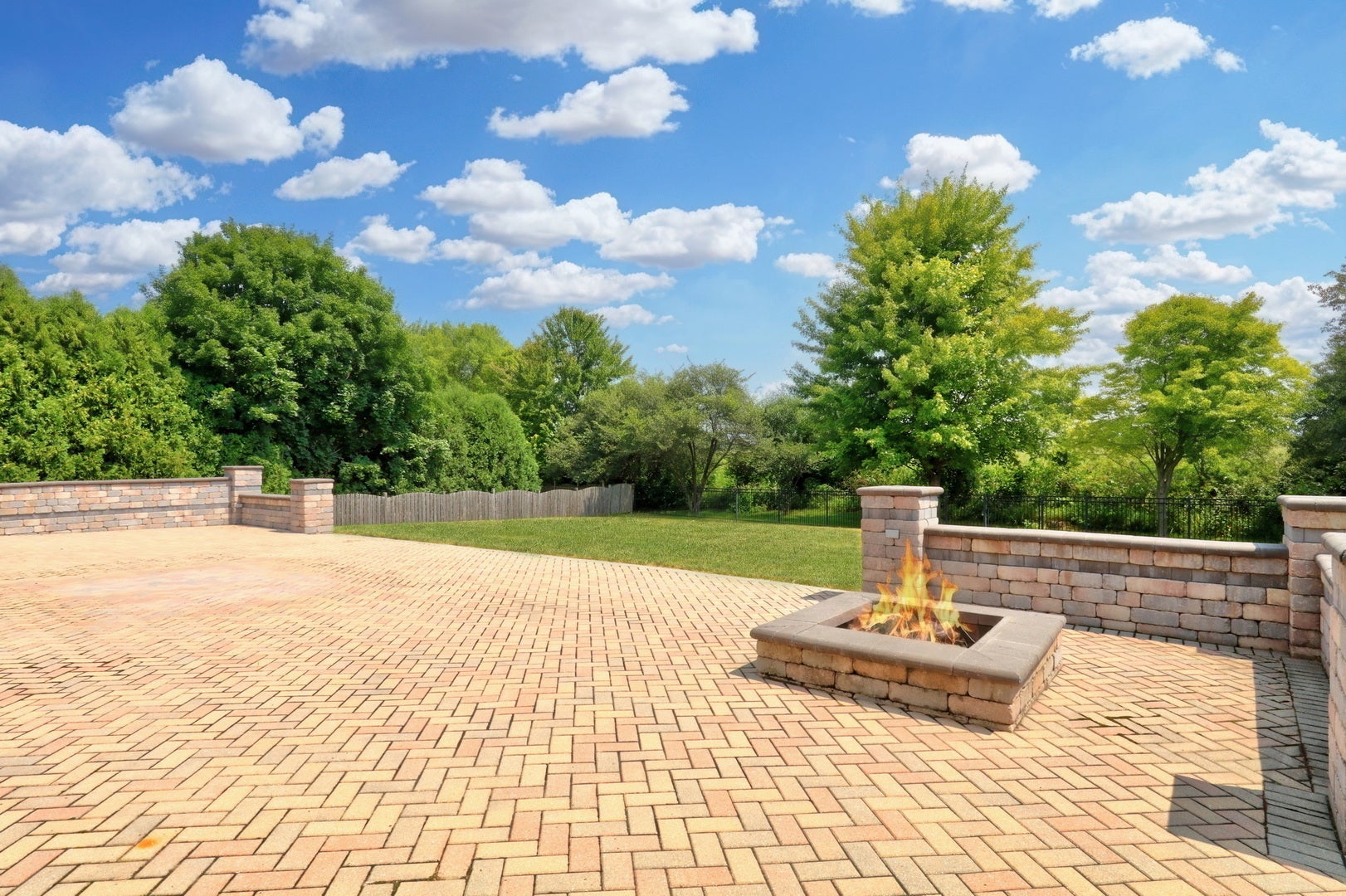 37089 N Bonnie Brae Road