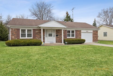 Photo of 1013 Hampton Court, McHenry, IL 60050 (MLS # 12589972)