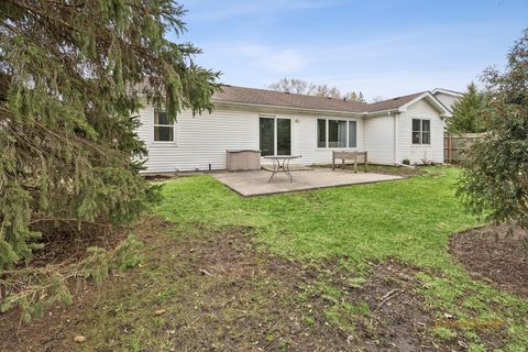 Tiny photo for 1013 Hampton Court, McHenry, IL 60050 (MLS # 12589972)