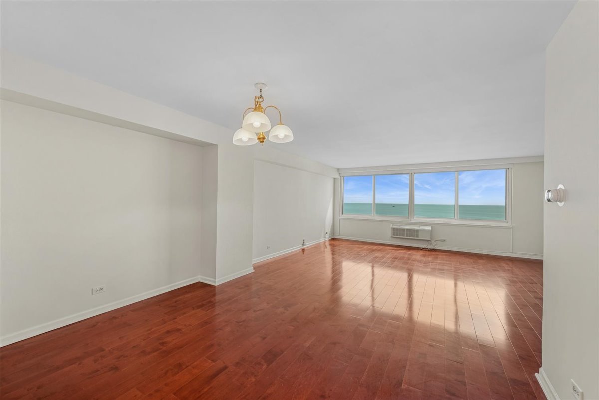 1440 N Lake Shore Drive 28D
