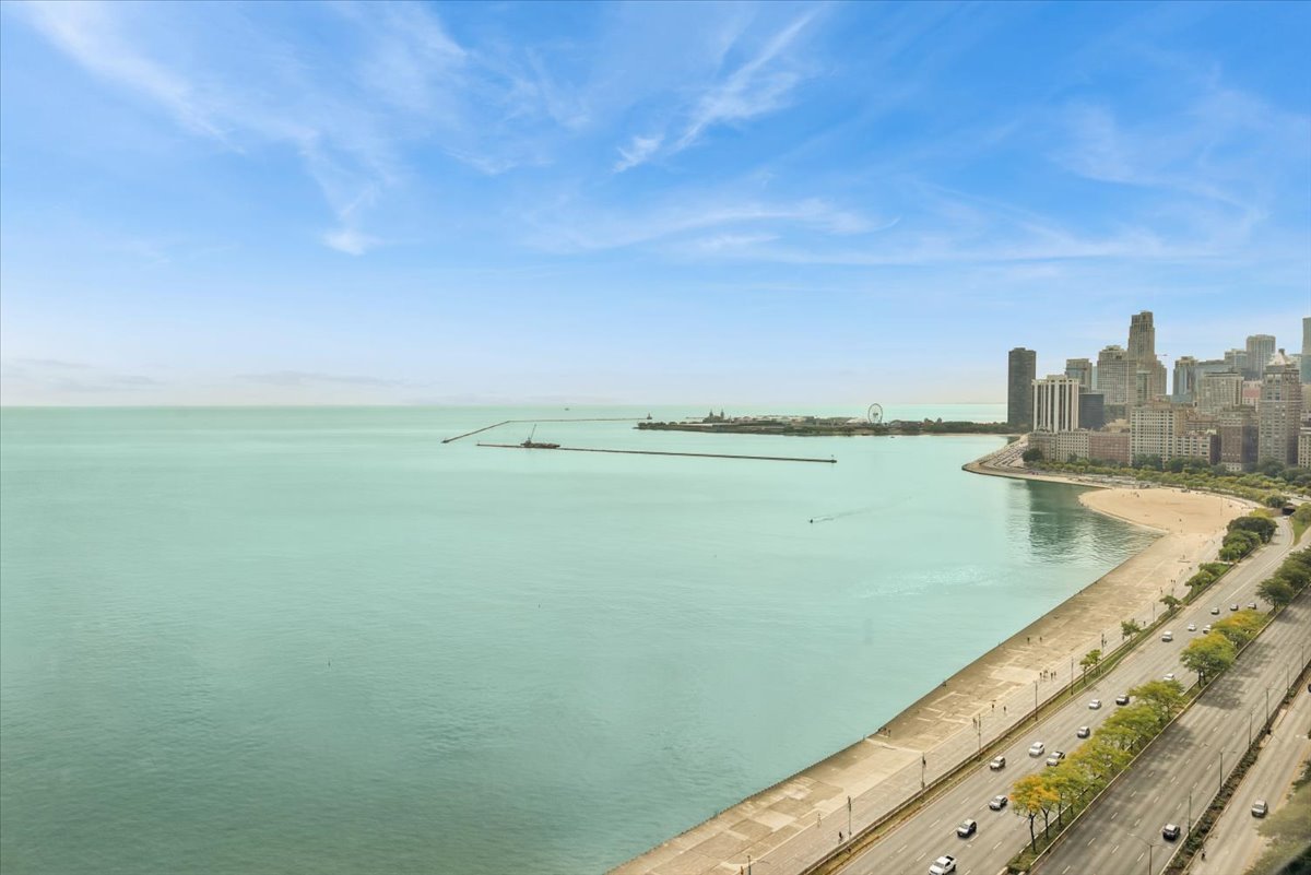 1440 N Lake Shore Drive 28D