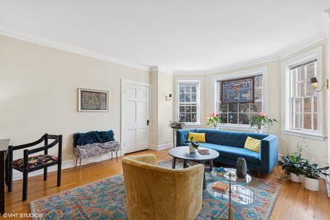 Tiny photo for 1316 Maple Avenue #D3, Evanston, IL 60201 (MLS # 12417846)