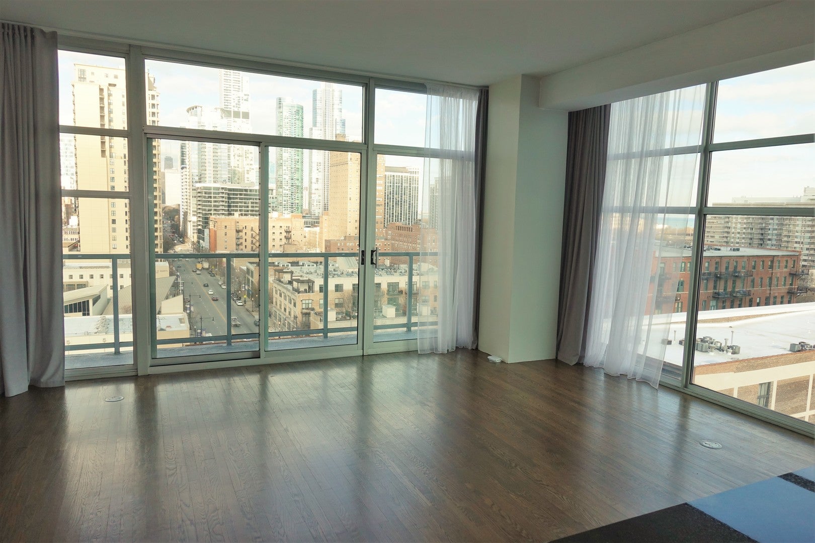 1620 S Michigan Avenue 1105