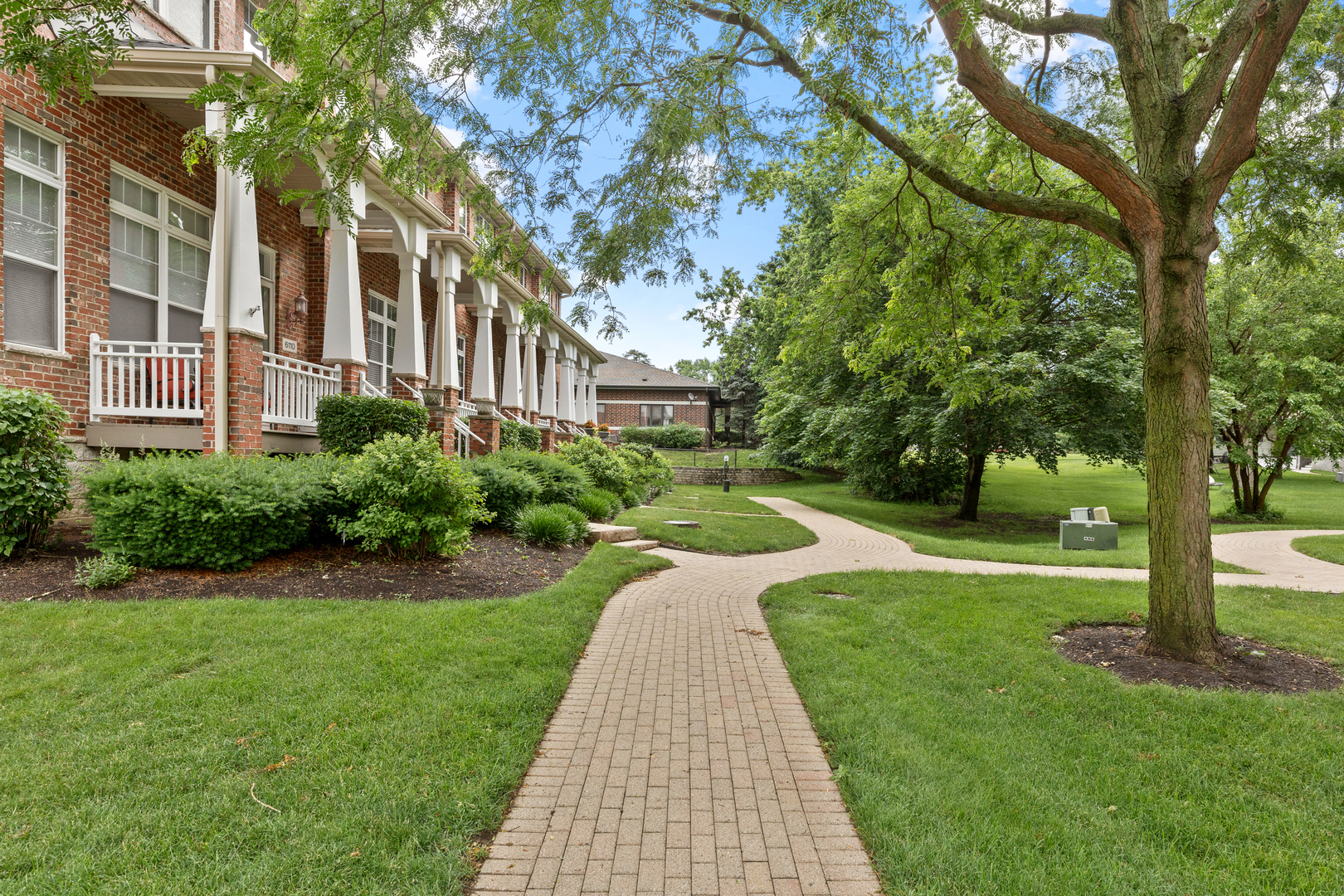 6112 Ironwood Lane