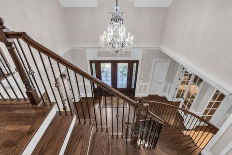 Tiny photo for 1401 W Everett Road, Lake Forest, IL 60045 (MLS # 12466618)