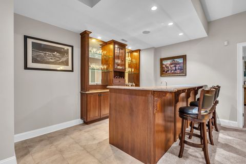 Tiny photo for 1401 W Everett Road, Lake Forest, IL 60045 (MLS # 12466618)