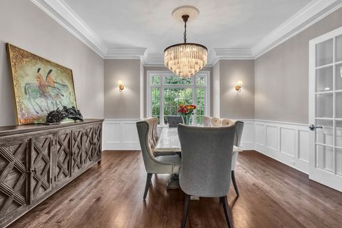 Tiny photo for 1401 W Everett Road, Lake Forest, IL 60045 (MLS # 12466618)