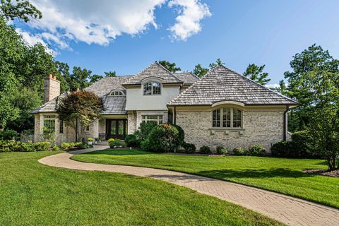 Tiny photo for 1401 W Everett Road, Lake Forest, IL 60045 (MLS # 12466618)