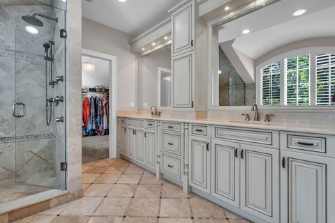 Tiny photo for 1401 W Everett Road, Lake Forest, IL 60045 (MLS # 12466618)