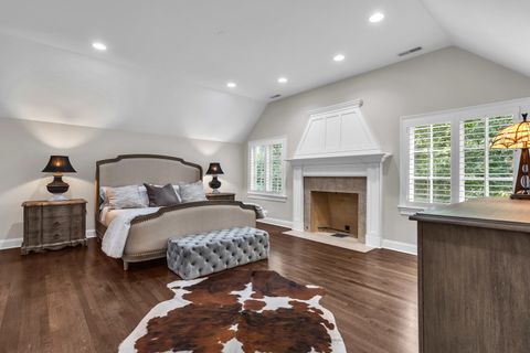 Tiny photo for 1401 W Everett Road, Lake Forest, IL 60045 (MLS # 12466618)