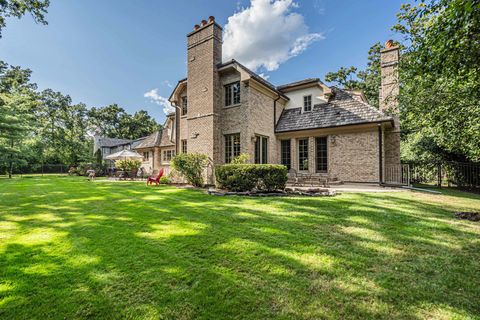 Tiny photo for 1401 W Everett Road, Lake Forest, IL 60045 (MLS # 12466618)