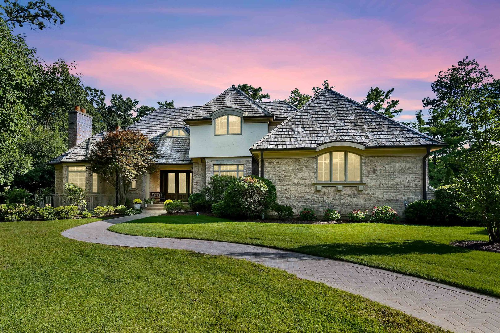1401 W Everett Road