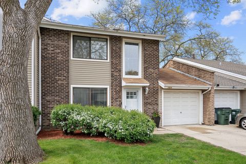 Tiny photo for 1624 E Waterford Lane #1624, Palatine, IL 60074 (MLS # 12635748)