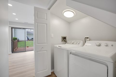 Tiny photo for 1624 E Waterford Lane #1624, Palatine, IL 60074 (MLS # 12635748)