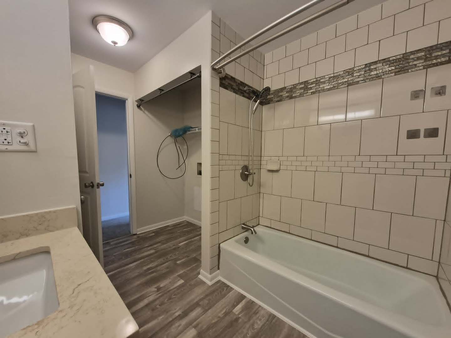 227 Mohawk Drive 227