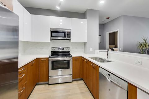 Tiny photo for 1629 S Prairie Avenue #3110, Chicago, IL 60616 (MLS # 12588501)