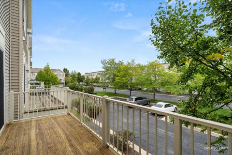 Tiny photo for 803 Brodhead Drive, Aurora, IL 60504 (MLS # 12797800)