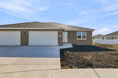 Tiny photo for 1952 Eagle Drive, Morris, IL 60450 (MLS # 12778399)