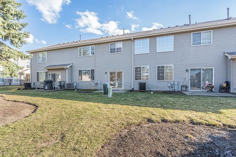 Tiny photo for 264 Blue Spruce Lane, Glendale Heights, IL 60139 (MLS # 12588835)