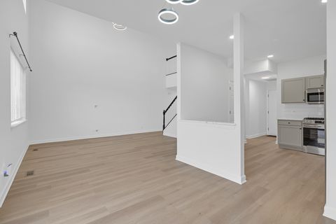 Tiny photo for 264 Blue Spruce Lane, Glendale Heights, IL 60139 (MLS # 12588835)