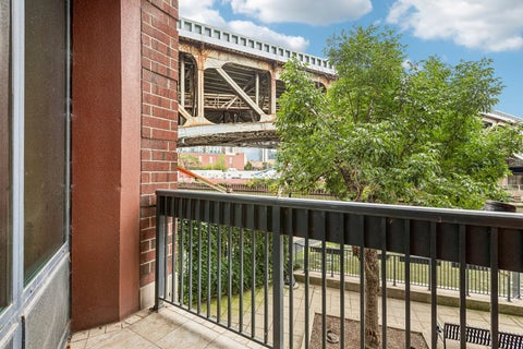 Tiny photo for 600 N KINGSBURY Street #101, Chicago, IL 60654 (MLS # 12754768)