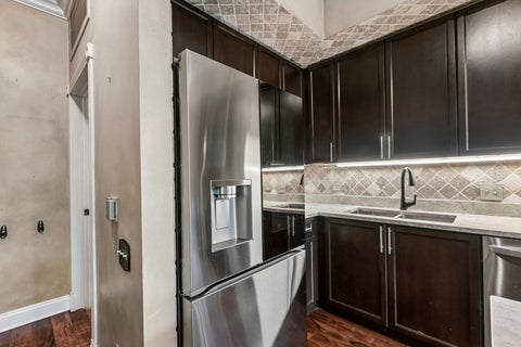 Tiny photo for 600 N KINGSBURY Street #101, Chicago, IL 60654 (MLS # 12754768)