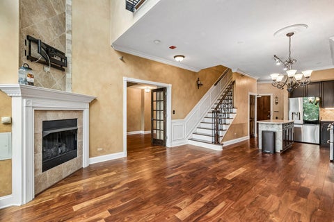 Tiny photo for 600 N KINGSBURY Street #101, Chicago, IL 60654 (MLS # 12754768)