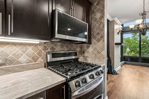 Tiny photo for 600 N KINGSBURY Street #101, Chicago, IL 60654 (MLS # 12754768)
