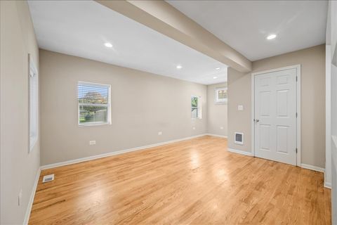 Tiny photo for 203 Coldren Drive, Prospect Heights, IL 60070 (MLS # 12499285)