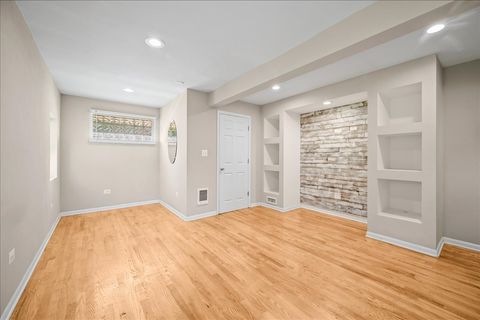 Tiny photo for 203 Coldren Drive, Prospect Heights, IL 60070 (MLS # 12499285)