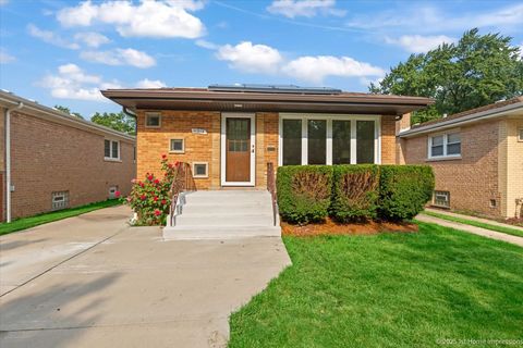 11214 S Sacramento Avenue Chicago IL 60655