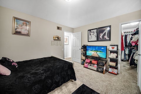 Tiny photo for 830 Indian Wells Circle, Elgin, IL 60123 (MLS # 12716619)