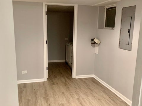 Tiny photo for 246 E 161st Place, South Holland, IL 60473 (MLS # 12683100)