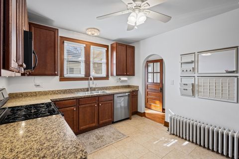 Tiny photo for 664 Burton Avenue, Highland Park, IL 60035 (MLS # 12595706)