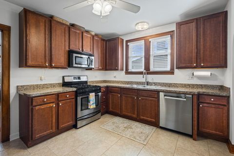 Tiny photo for 664 Burton Avenue, Highland Park, IL 60035 (MLS # 12595706)