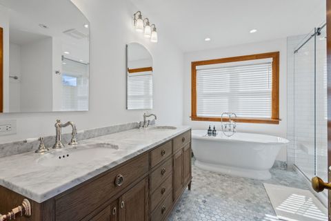 Tiny photo for 664 Burton Avenue, Highland Park, IL 60035 (MLS # 12595706)