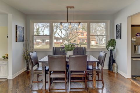 Tiny photo for 712 Gardner Road, Flossmoor, IL 60422 (MLS # 12578807)