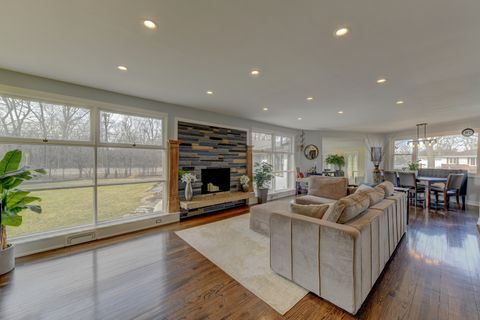 Tiny photo for 712 Gardner Road, Flossmoor, IL 60422 (MLS # 12578807)