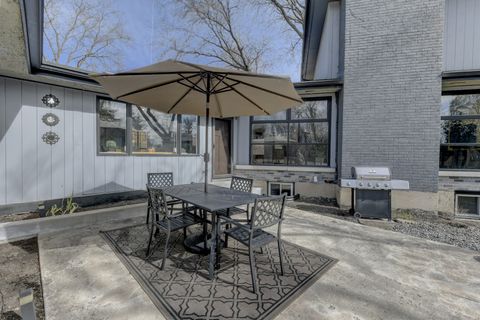 Tiny photo for 712 Gardner Road, Flossmoor, IL 60422 (MLS # 12578807)