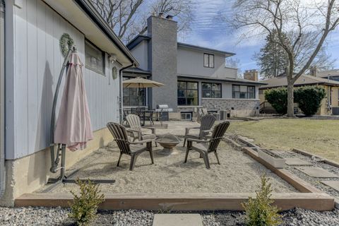 Tiny photo for 712 Gardner Road, Flossmoor, IL 60422 (MLS # 12578807)