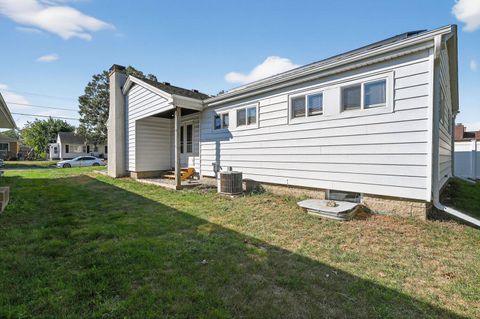 Tiny photo for Ottawa, IL 61350 (MLS # 12642712)