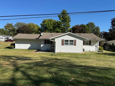 Tiny photo for 805 Keith Drive, Morrison, IL 61270 (MLS # 12494054)