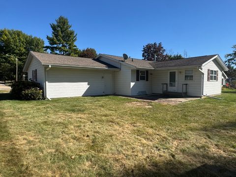 Tiny photo for 805 Keith Drive, Morrison, IL 61270 (MLS # 12494054)
