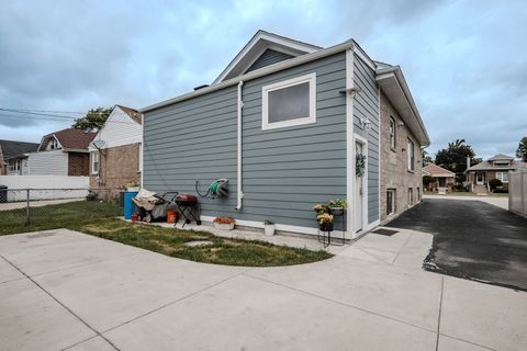 Tiny photo for 3832 Saint Charles Road, Bellwood, IL 60104 (MLS # 12451738)