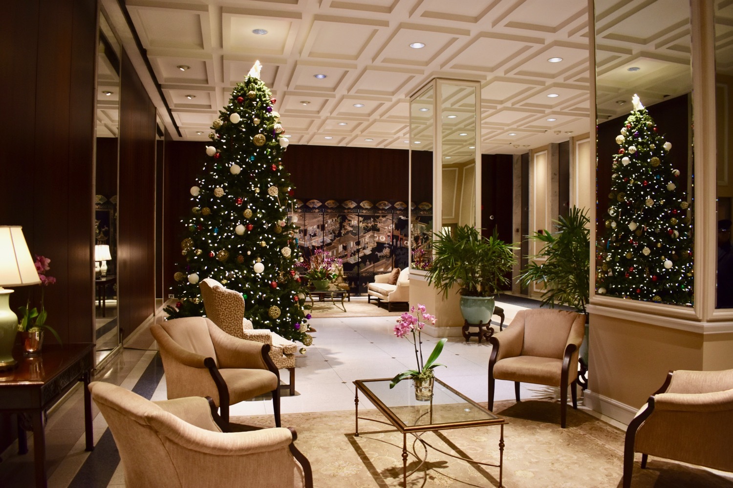 777 N MICHIGAN Avenue 2104
