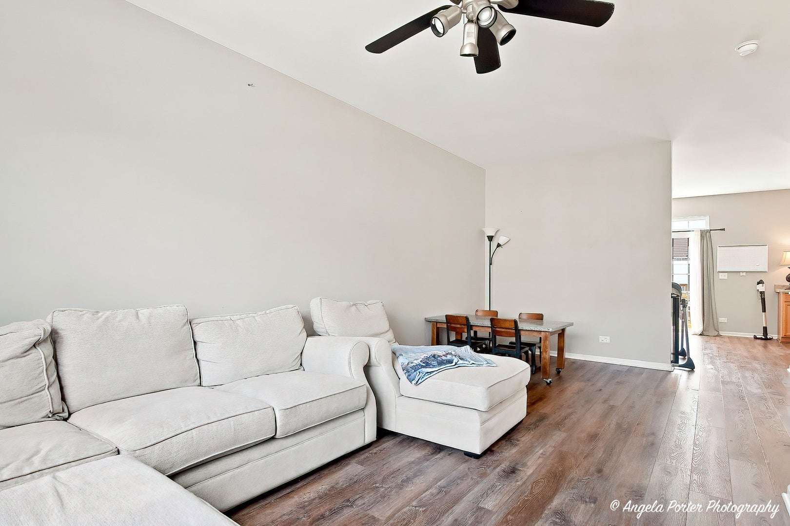 1693 W Turtle Creek Lane