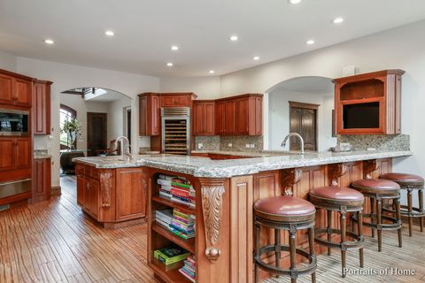 Tiny photo for Oak Brook, IL 60523 (MLS # 12527083)